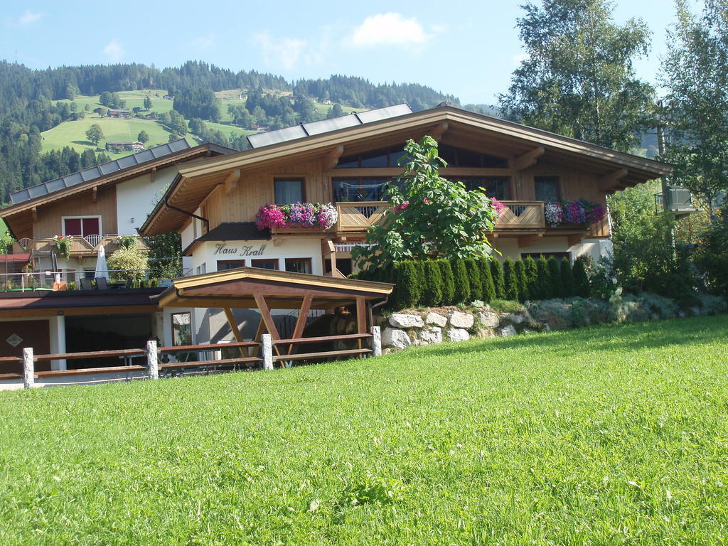 Appartement Annemarie Brixen im Thale Exterior photo